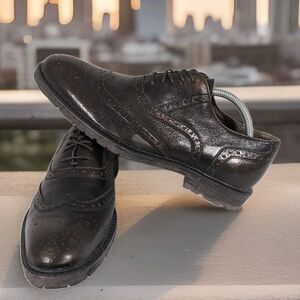 Saks Fifth Ave. Red Set A Blaze Men's 9.5 Brown Leather Wingtip Oxford Shoe